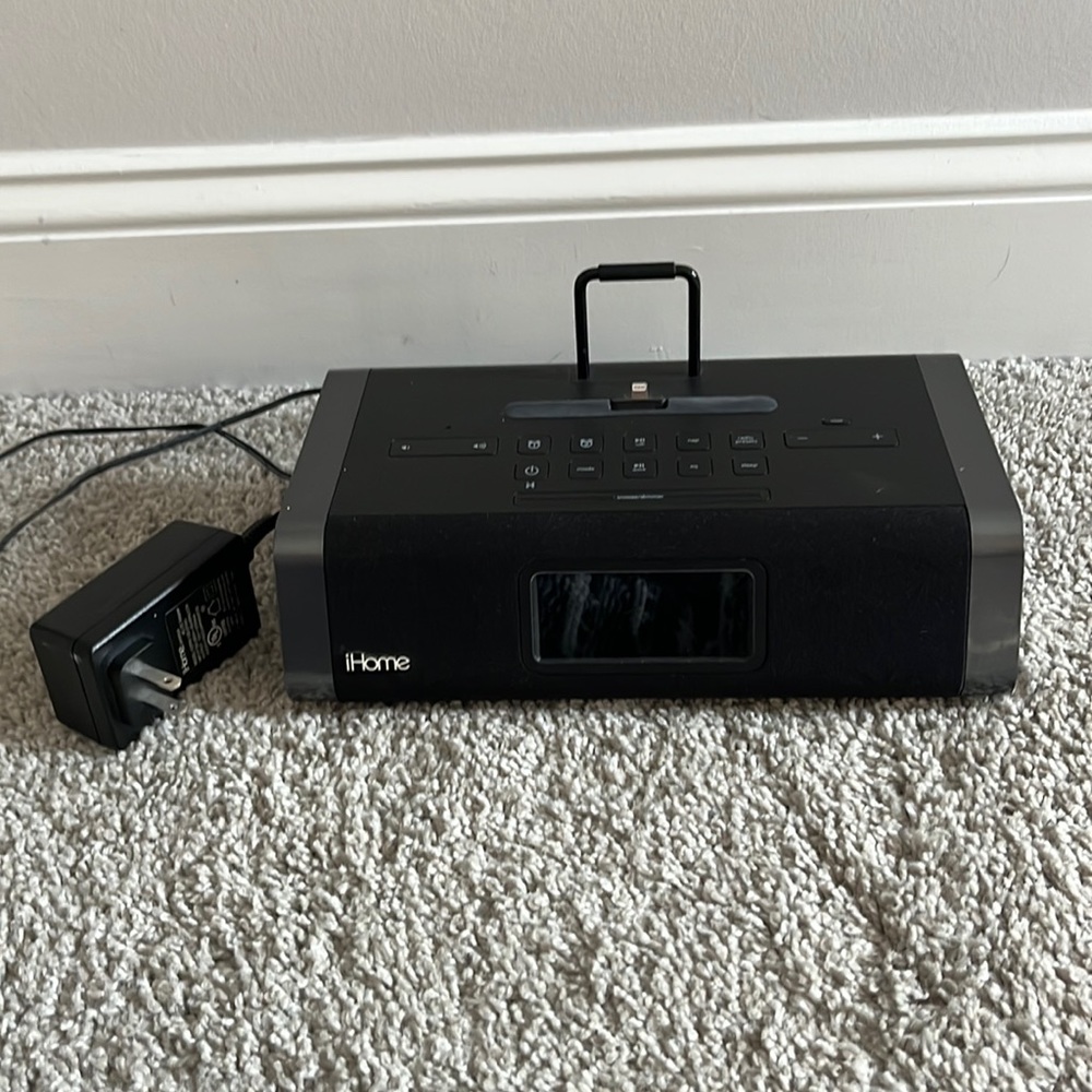 iHome Charging Dock